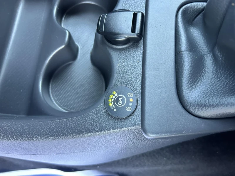 Dacia Dokker 1.6 LPG 100 * KLIMA * EURO 6* , снимка 10 - Автомобили и джипове - 50028464