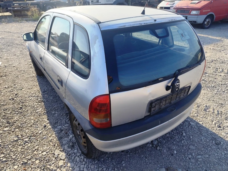 Opel Corsa В - 1.2, снимка 3 - Автомобили и джипове - 51187180
