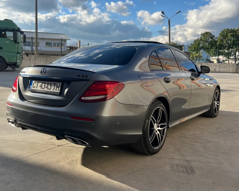 Mercedes-Benz E 43 AMG W213, снимка 6 - Автомобили и джипове - 52544752
