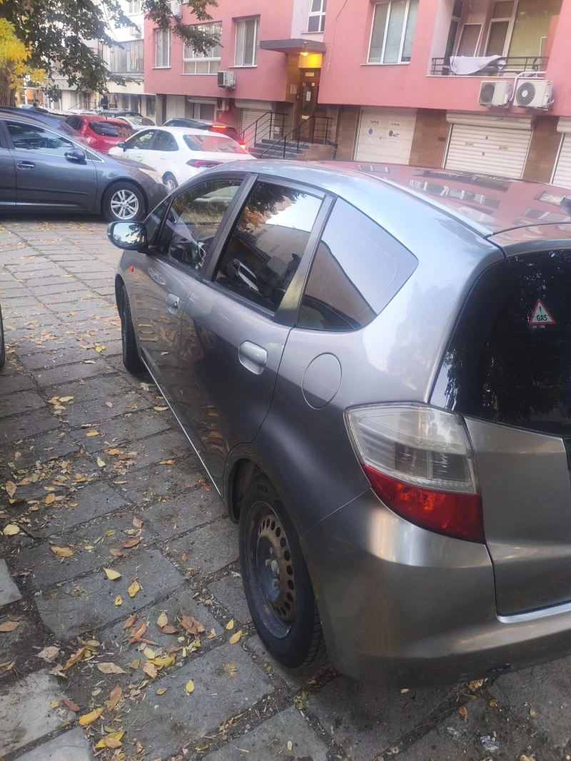 Honda Jazz Honda jazz 1.2 i-vtec бензин/газ, снимка 4 - Автомобили и джипове - 52179614