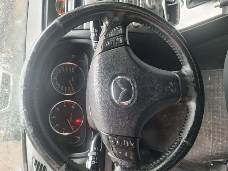 Mazda 6 2.0, снимка 5 - Автомобили и джипове - 52287459