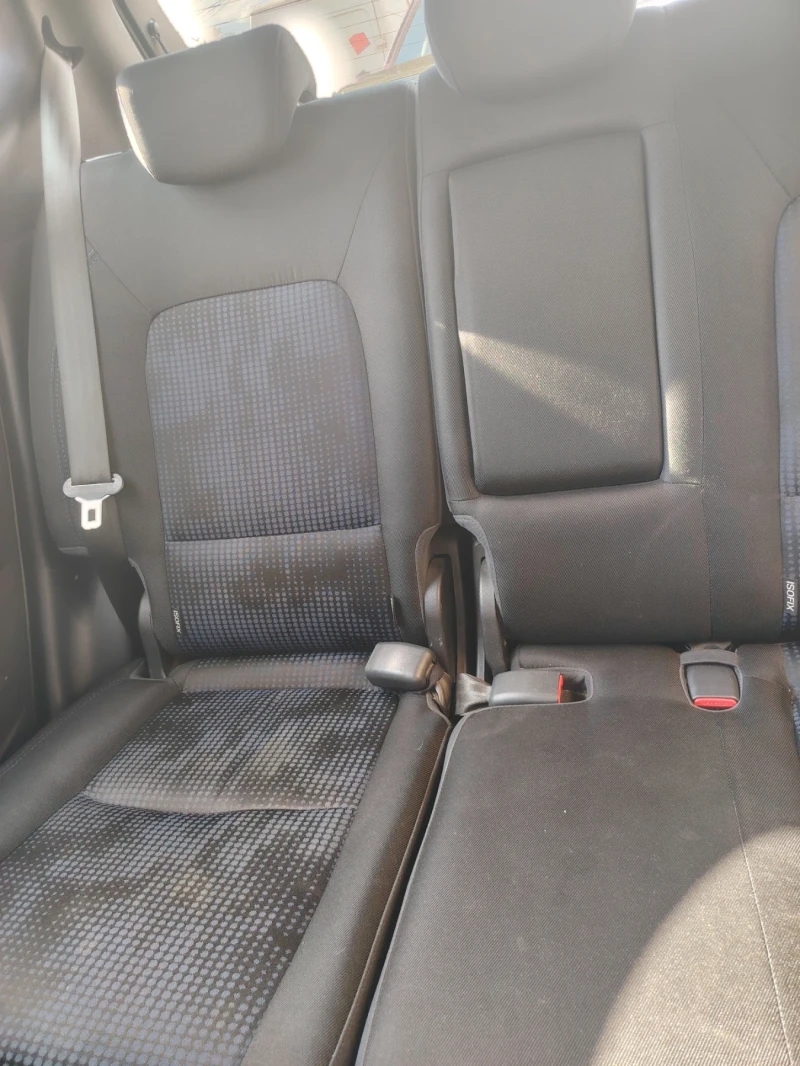 Hyundai Ix20 Хечбек, снимка 10 - Автомобили и джипове - 52332418