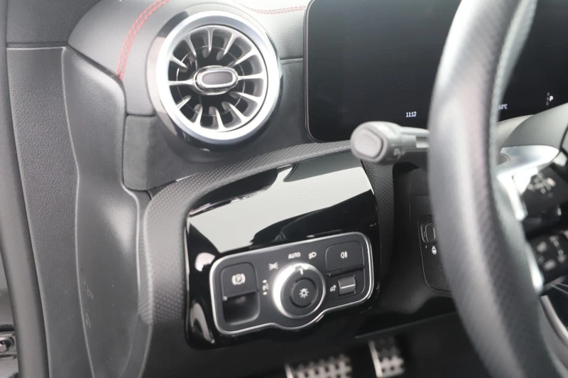Mercedes-Benz CLA 220 4M* AMG* DISTR* NIGHT* LED* CAM* CARPLAY* , снимка 6 - Автомобили и джипове - 52412948