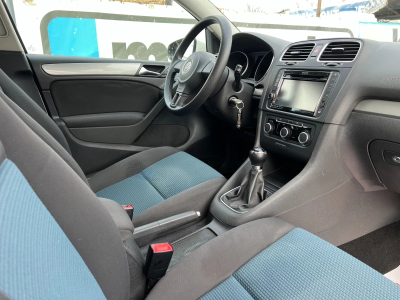 VW Golf 1.6TDI GTI-пакет/NAVI/ТОП СЪСТОЯНИЕ, снимка 13 - Автомобили и джипове - 52711734