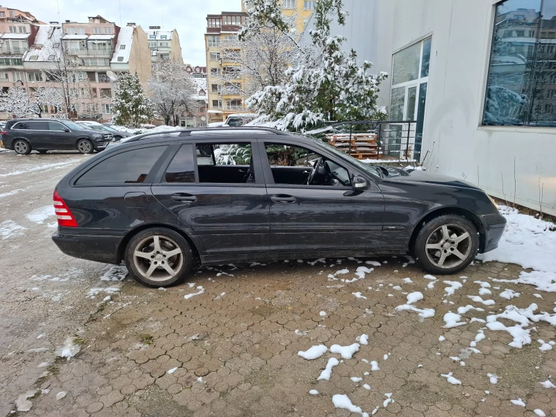 Mercedes-Benz C 180 Газ/бензин, снимка 4 - Автомобили и джипове - 52903239