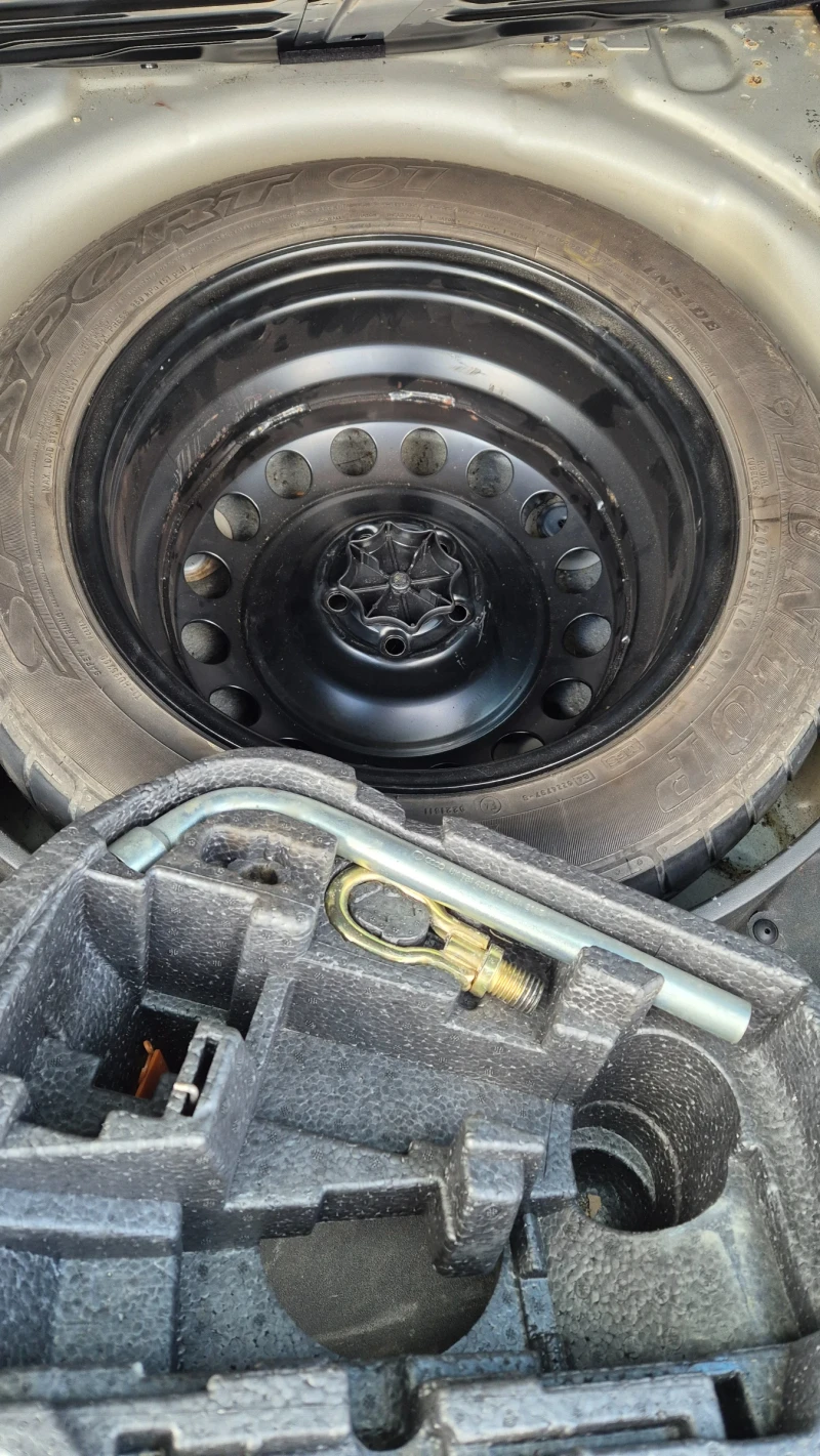 VW Golf 1.9 TDI 101к. Теглич! Климатроник., снимка 14 - Автомобили и джипове - 52944773