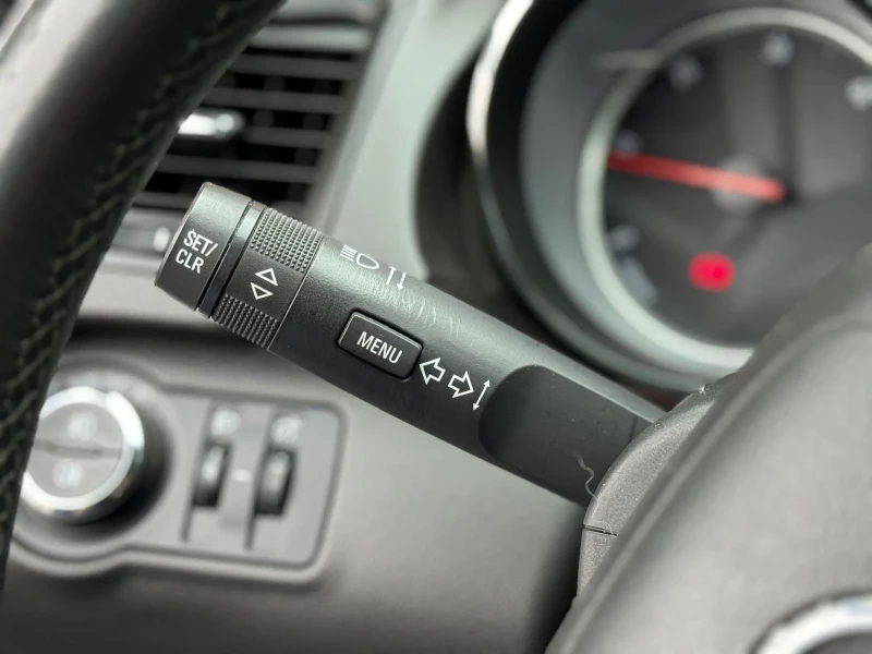 Opel Insignia Седан, 109000км, снимка 14 - Автомобили и джипове - 53161365