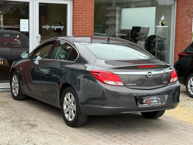 Opel Insignia Седан, 109000км, снимка 4 - Автомобили и джипове - 53161365
