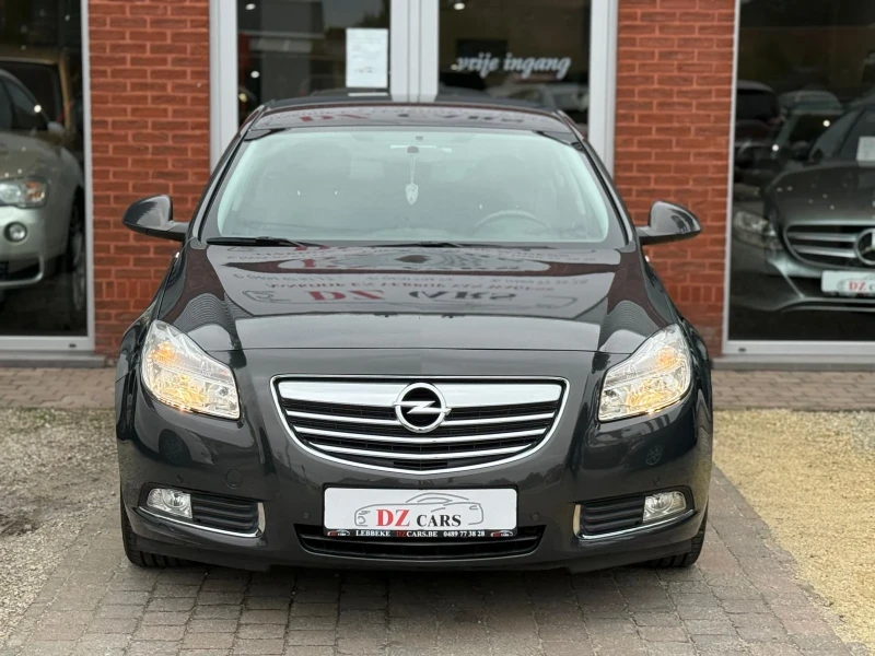 Opel Insignia Седан, 109000км, снимка 2 - Автомобили и джипове - 53161365