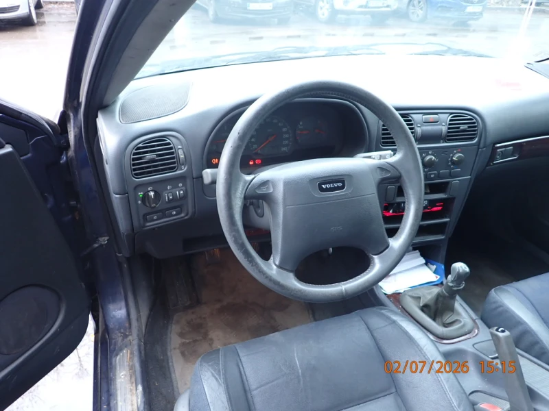 Volvo V40, снимка 3 - Автомобили и джипове - 53428993