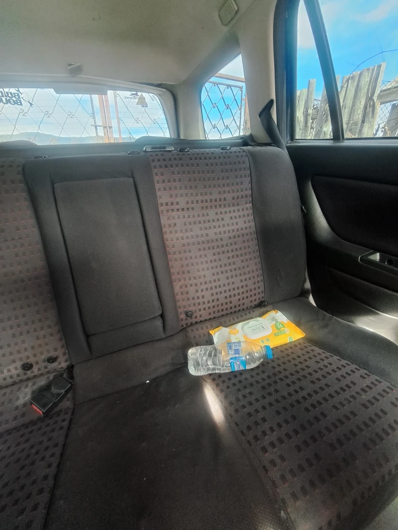 Opel Astra, снимка 8 - Автомобили и джипове - 53475012