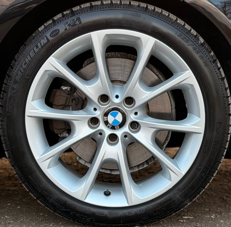 BMW 330 d= M-performance= HUD= Keyless Go= Подгрев= , снимка 17 - Автомобили и джипове - 53513710