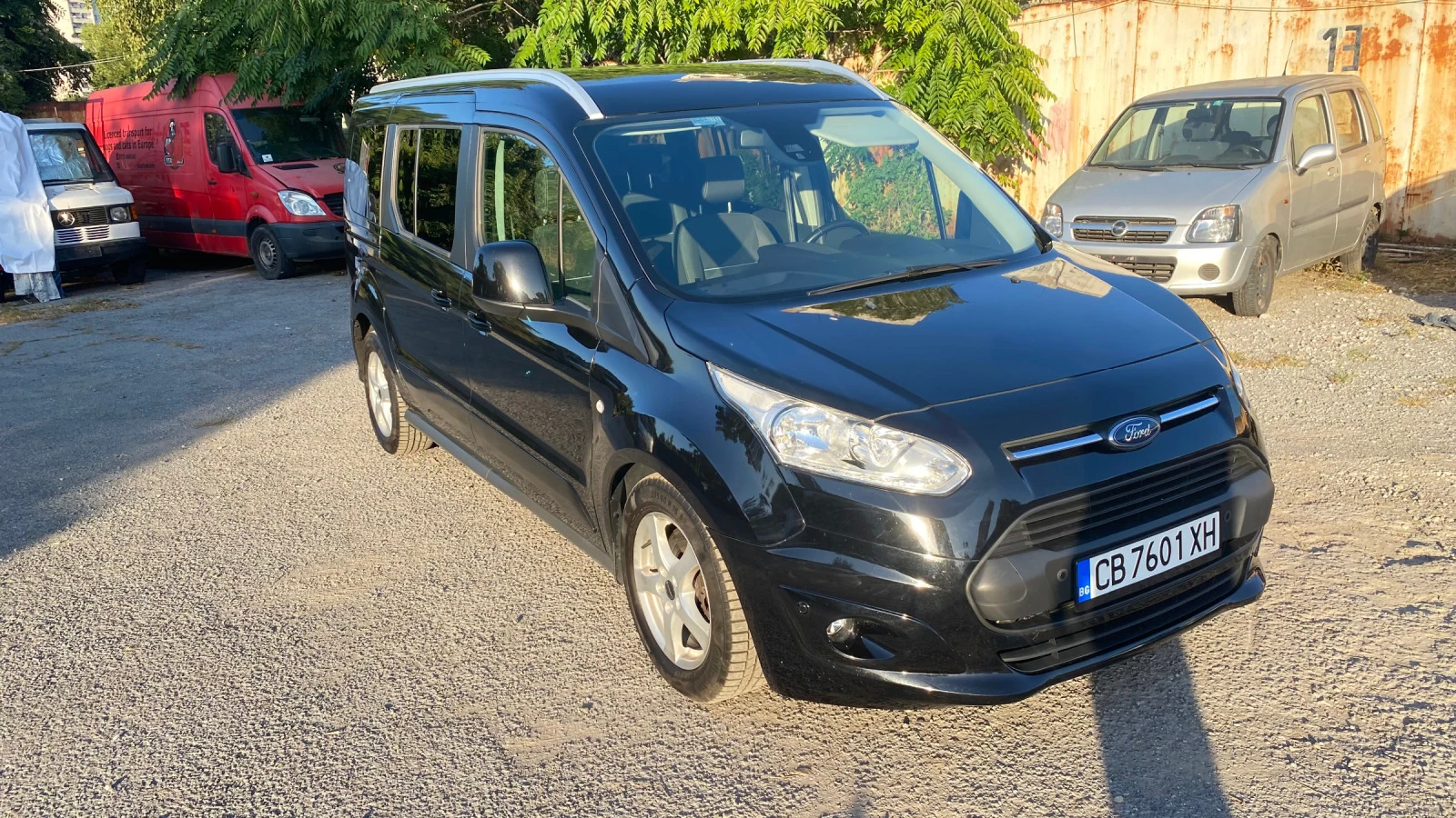 Ford Connect Grand Tourneo Connect - изображение 2