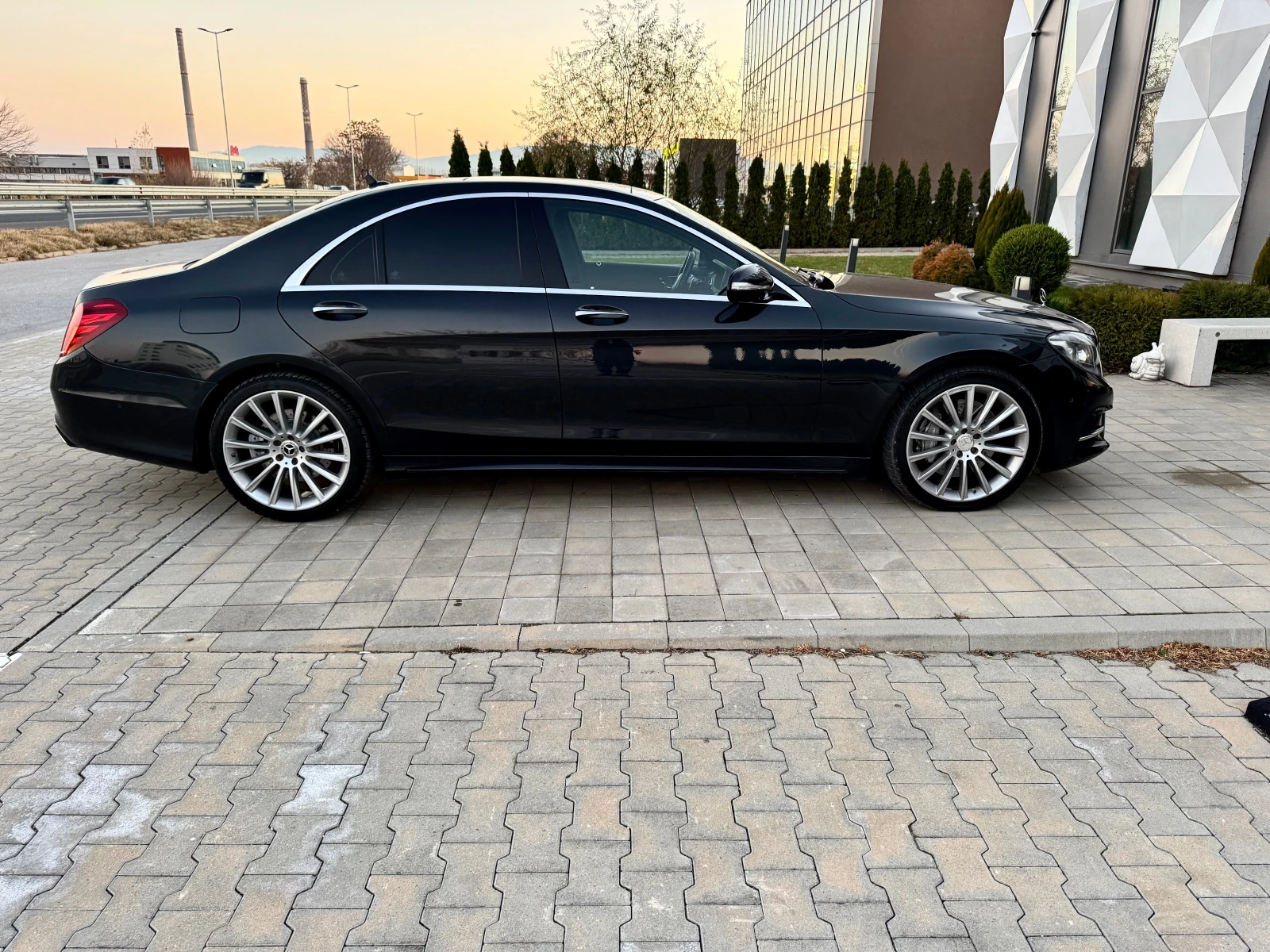 Mercedes-Benz S 350 AMG-4MATIC-3TV-BUSINESS-CLAS-BURMESTER-KEY-GO - изображение 4