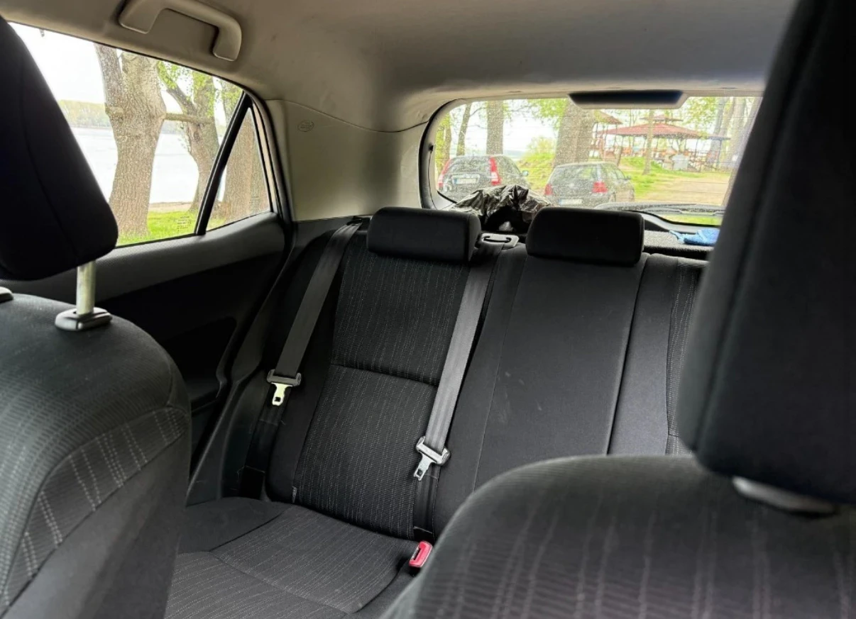 Toyota Auris  - изображение 9