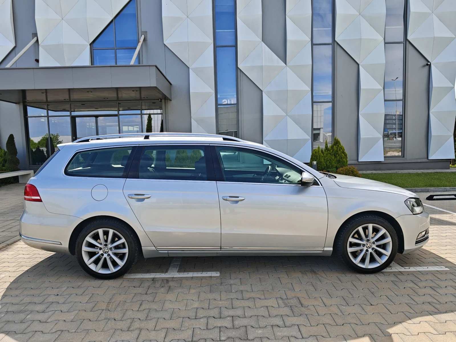 VW Passat 2.0 TDI 140kc. - изображение 6
