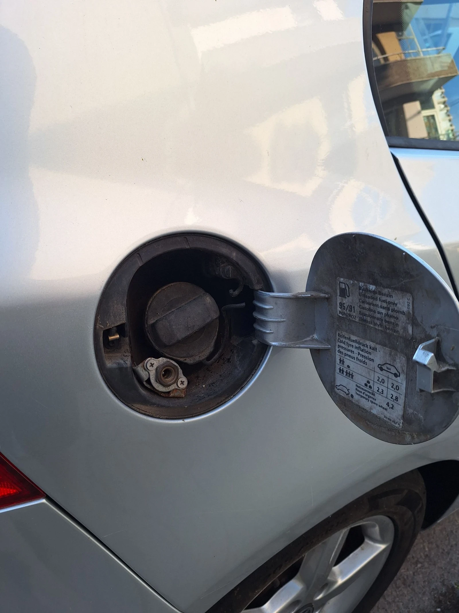 VW Golf 1.6MPI - изображение 9