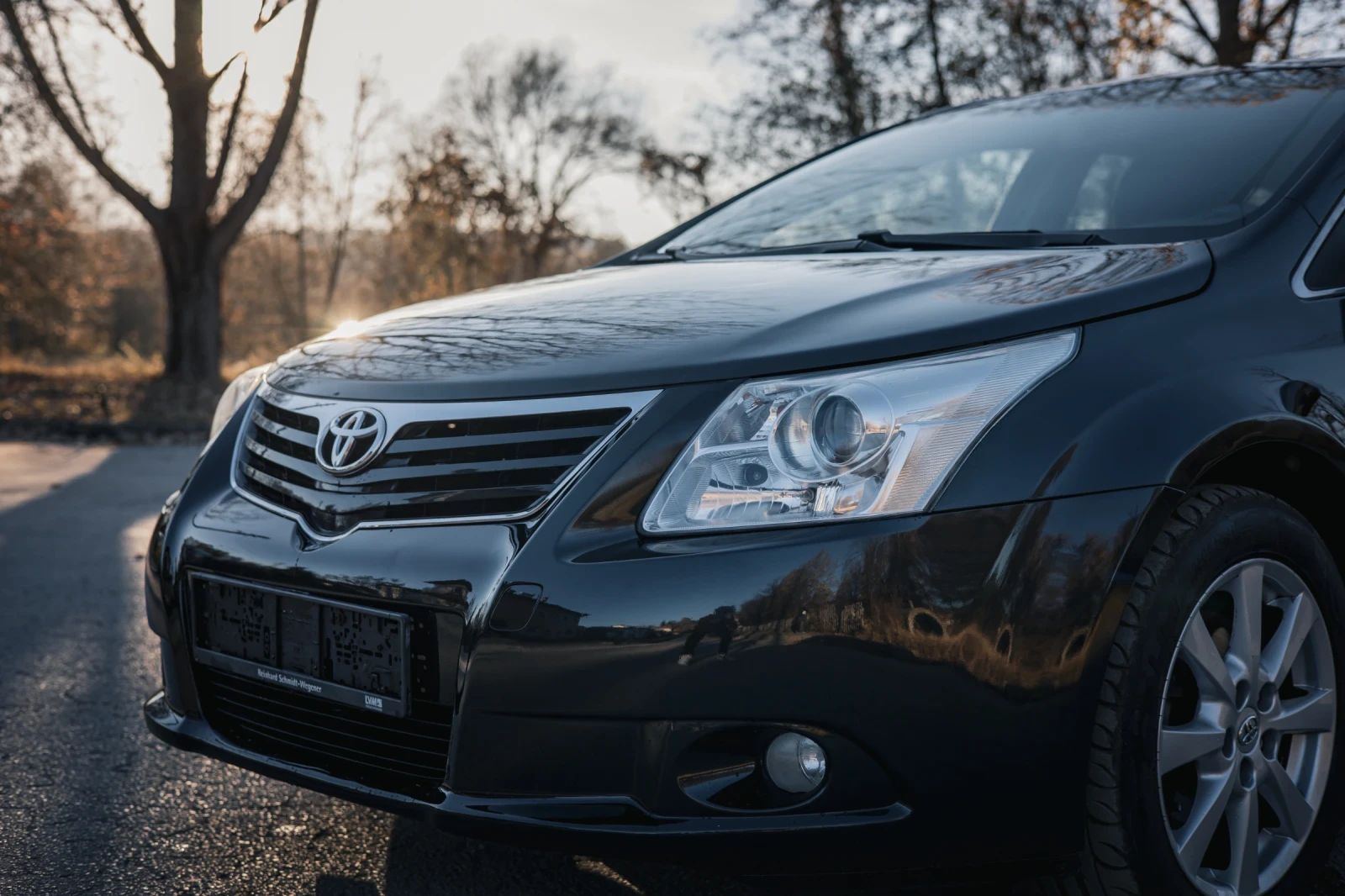 Toyota Avensis  2.2 D-4D 150 к.с. - изображение 2