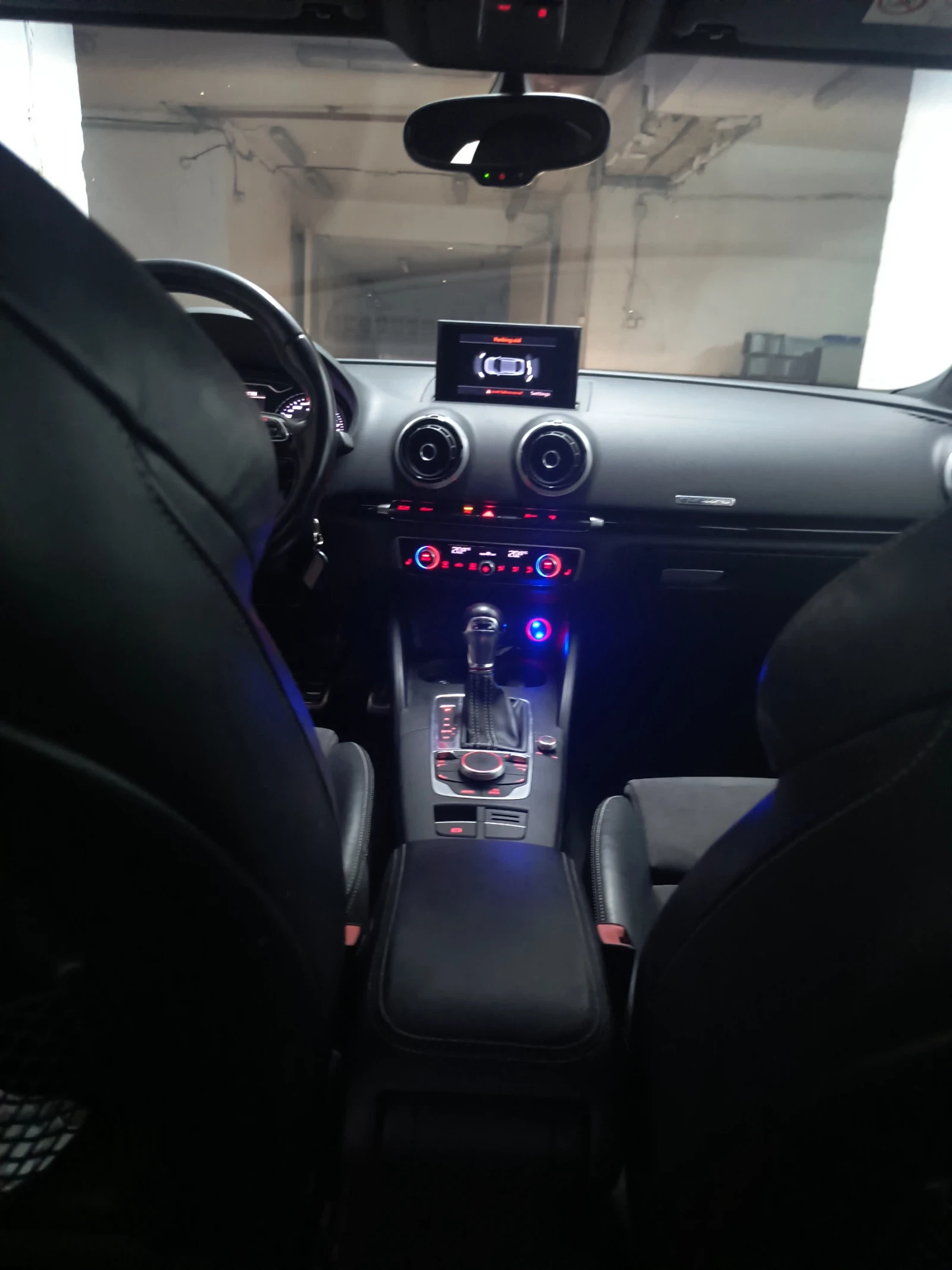 Audi S3 | Mobile.bg   14