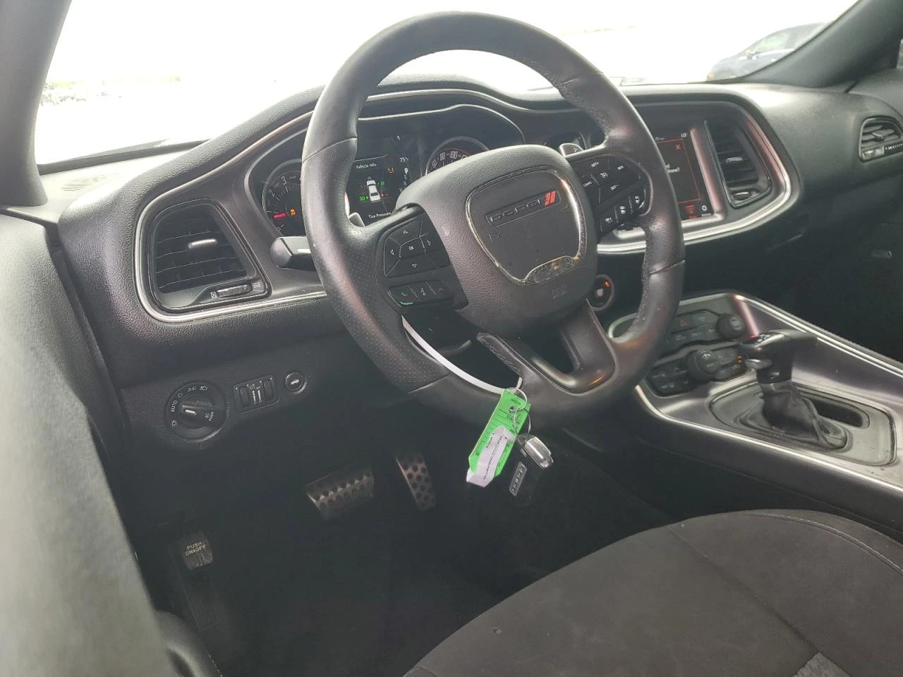 Dodge Challenger SCAT PACK 392 2018 - изображение 8