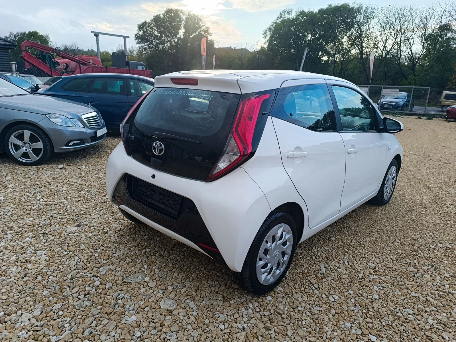Toyota Aygo NAVI EURO 6 | Mobile.bg   6