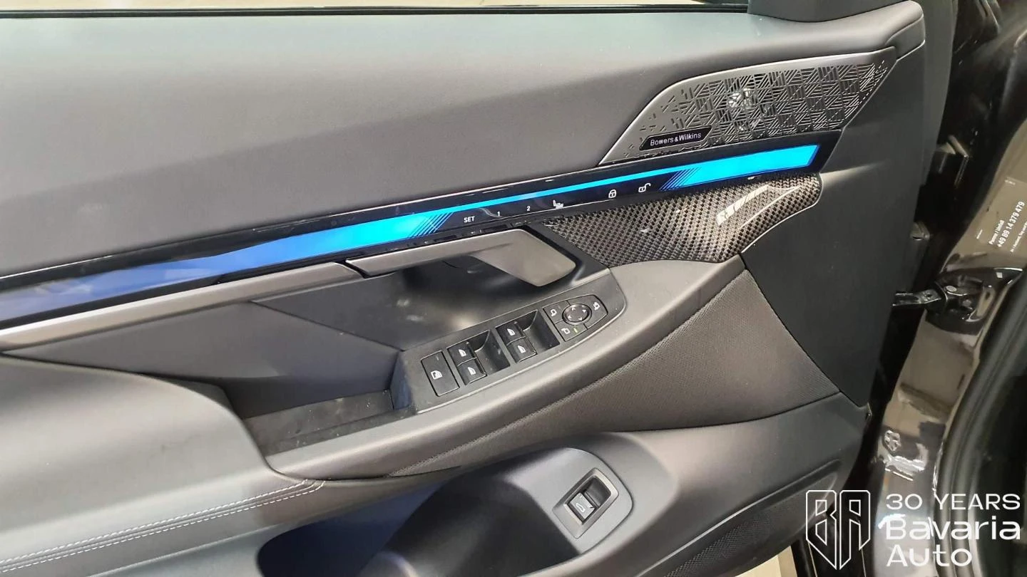 BMW i5 M60 xDrive Touring  | Mobile.bg   12