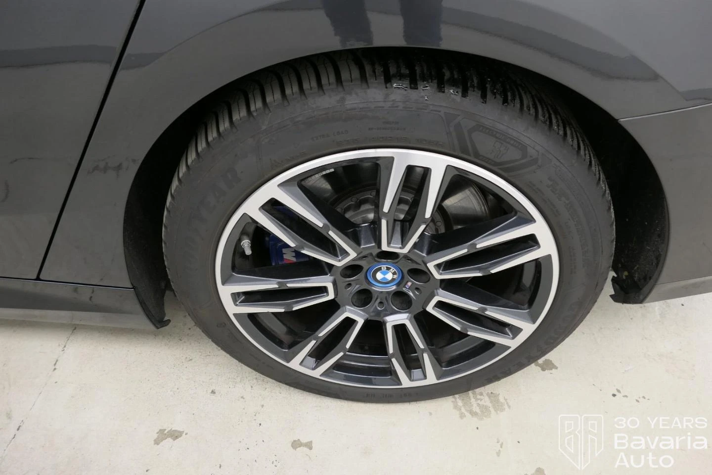 BMW i5 M60 xDrive Touring  | Mobile.bg   16