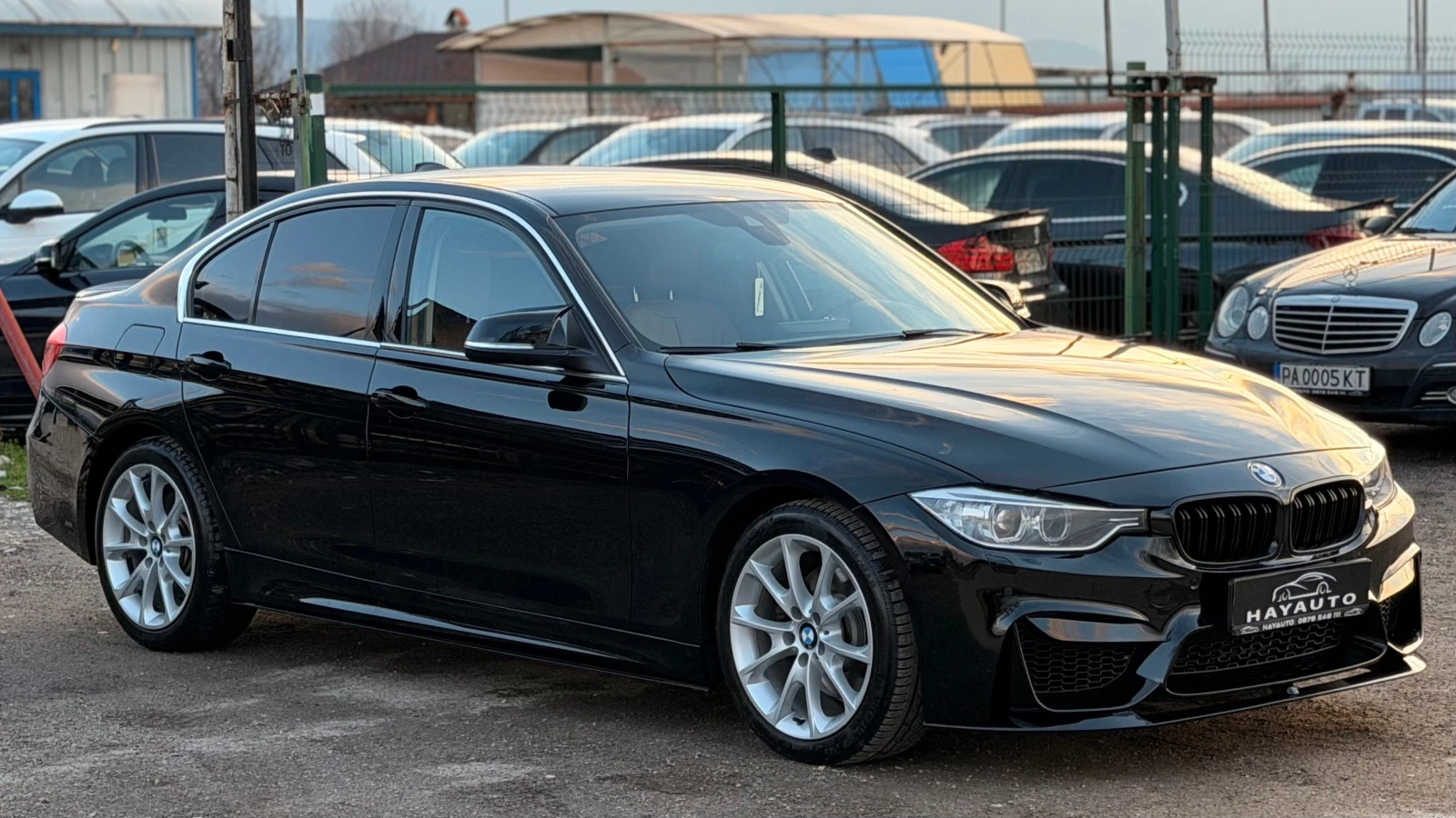 BMW 330 d= M-performance= HUD= Keyless Go= Подгрев=  - изображение 3
