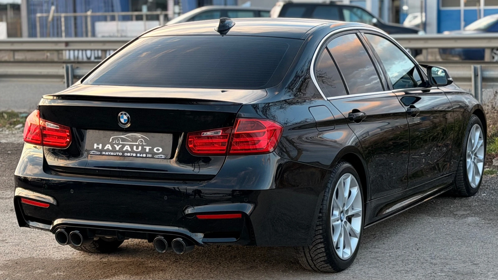 BMW 330 d= M-performance= HUD= Keyless Go= Подгрев=  - изображение 5