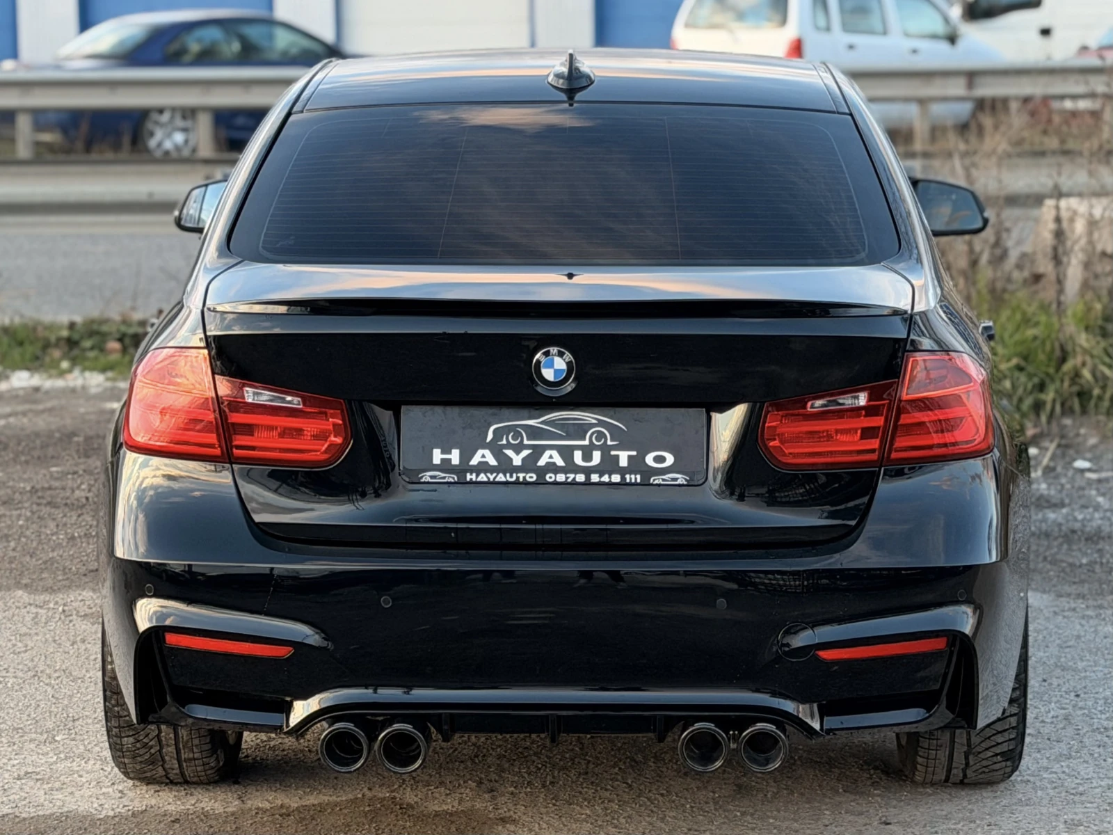 BMW 330 d= M-performance= HUD= Keyless Go= Подгрев=  - изображение 6