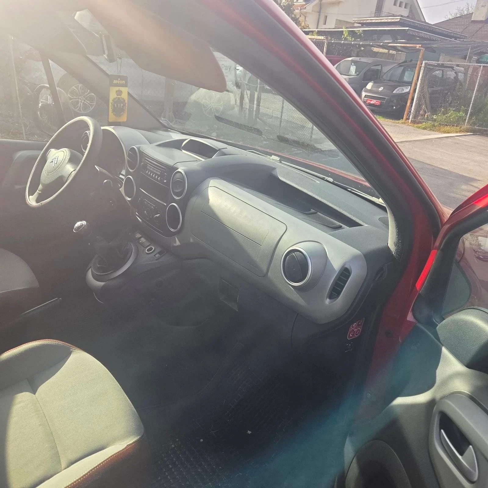 Citroen Berlingo 1.6HDI. 110kc. На части - изображение 6