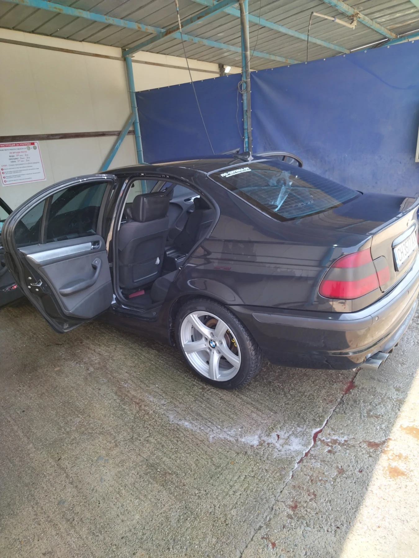 BMW 323, снимка 2 - Автомобили и джипове - 54095413