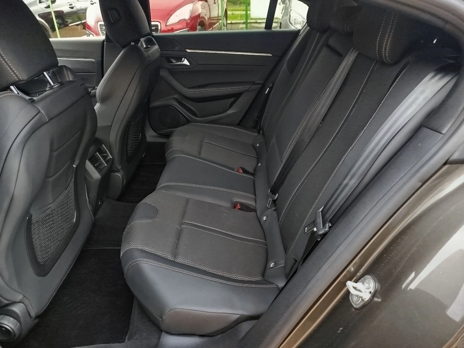 Peugeot 508 2.0 GT LINE , снимка 12 - Автомобили и джипове - 54282057