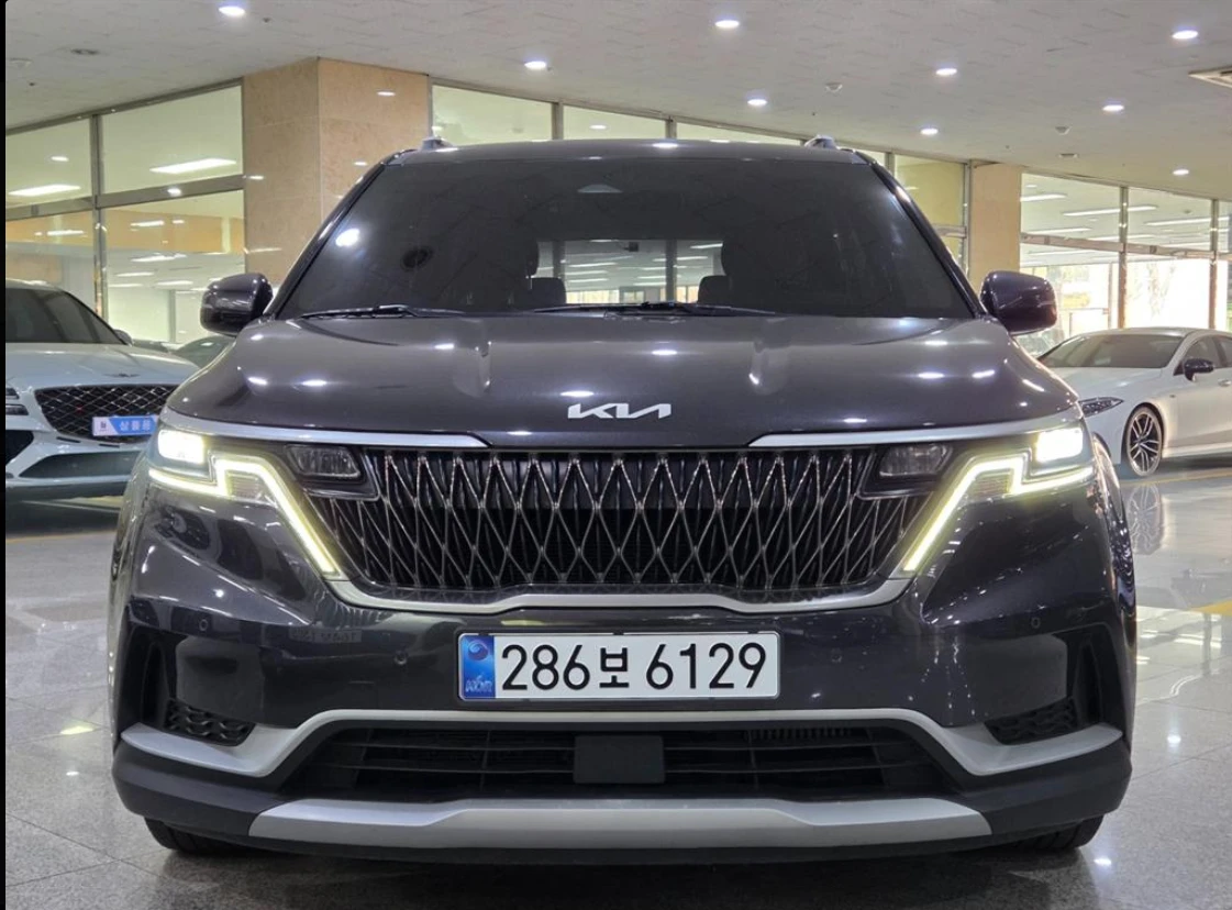 Kia Carnival ПРЕСТИЖ| ПОДГРЕВИ| ОБДУХВАНЕ| ДИСТРОНИ, снимка 2 - Автомобили и джипове - 54410450
