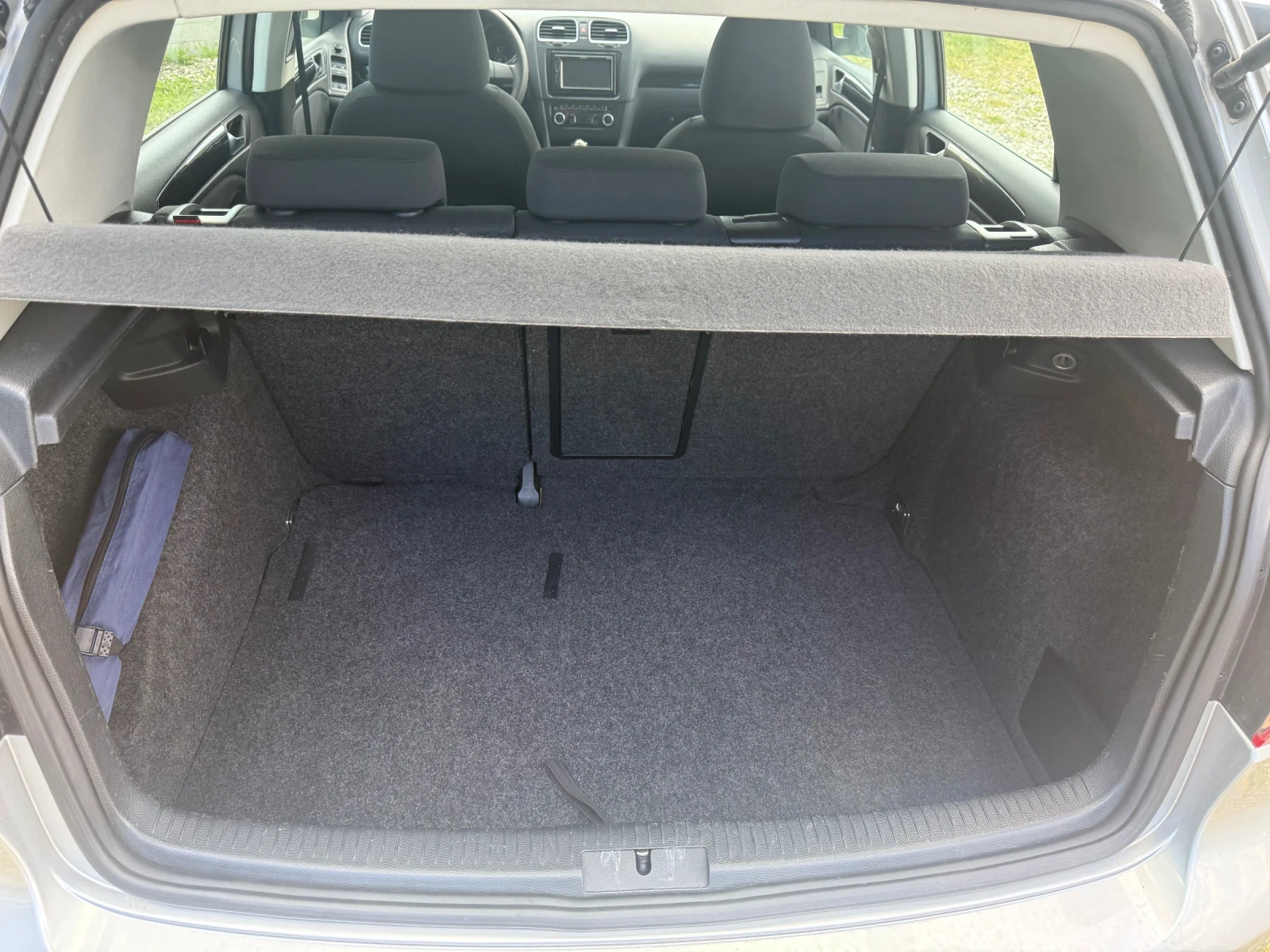 VW Golf * 2.0TDI* , снимка 10 - Автомобили и джипове - 54426421