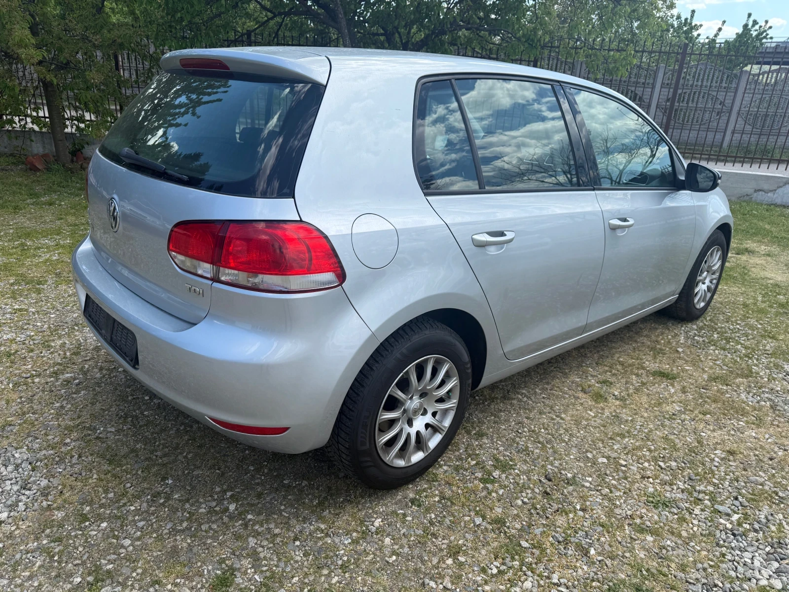 VW Golf * 2.0TDI* , снимка 3 - Автомобили и джипове - 54426421