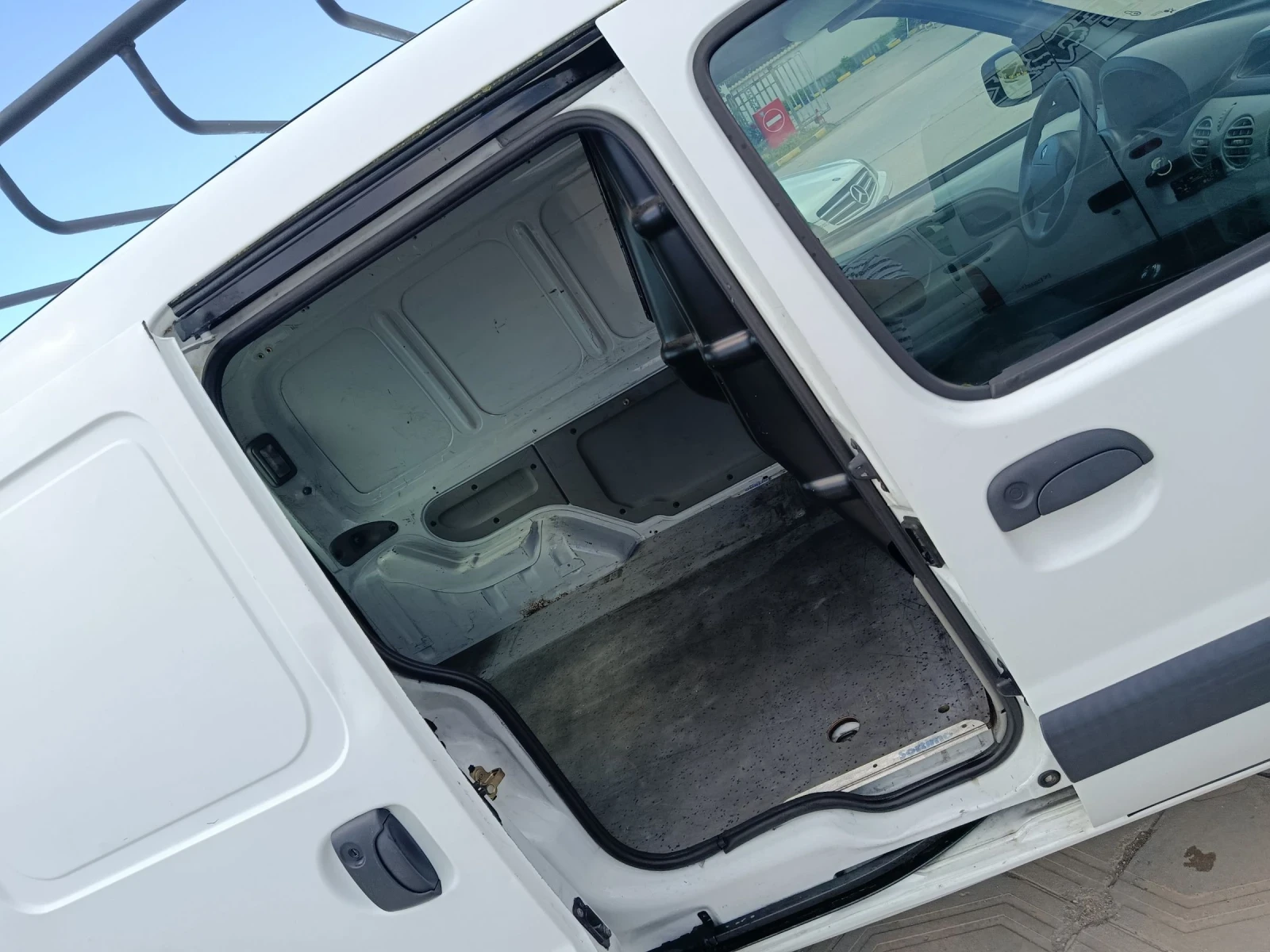 Renault Kangoo 1.6 ������ 4�4 ����� | Mobile.bg � ����������� 13