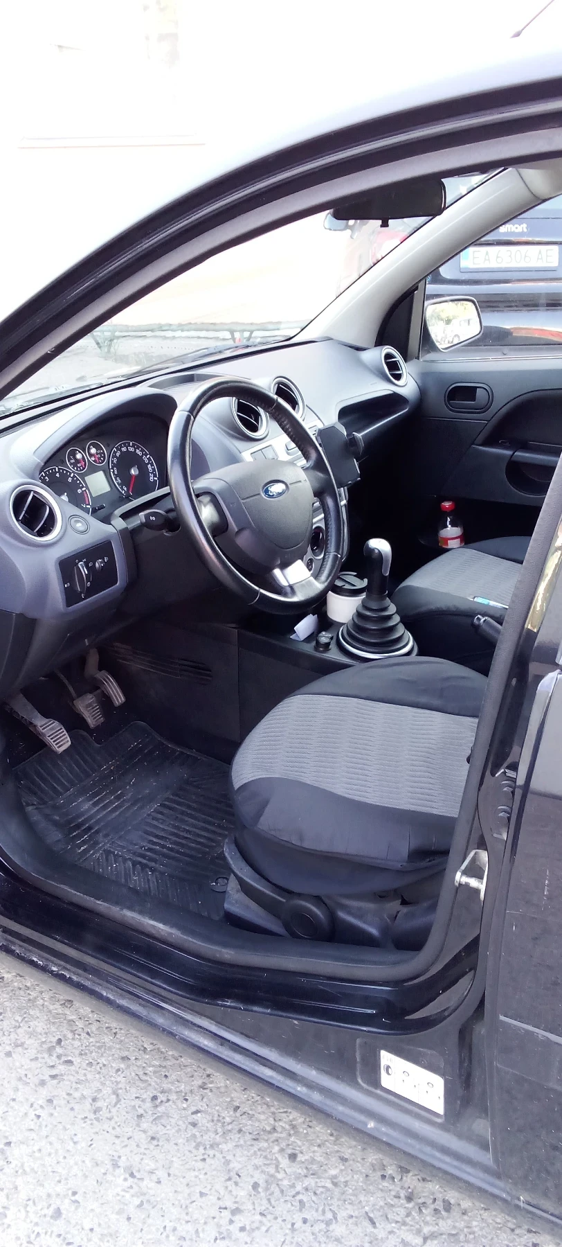 Ford Fiesta 1, 4i 80 к.с., снимка 2 - Автомобили и джипове - 55186866