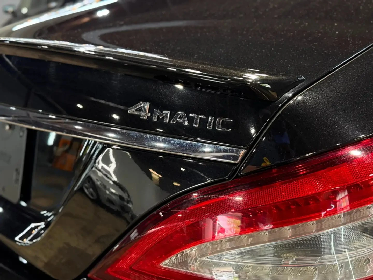 Mercedes-Benz CLS 55 * AMG* LED* CAMERA* Head up* KEYLESS* ПОДГРЕВ* , снимка 7 - Автомобили и джипове - 55587175