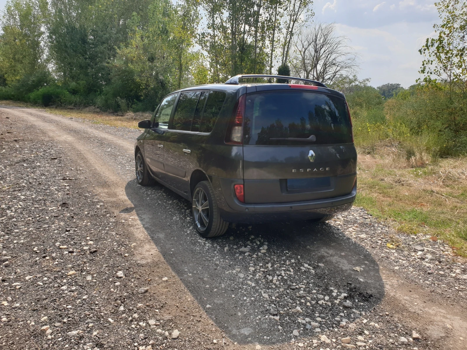 Renault Espace 2.0 DCI Регистриран, снимка 4 - Автомобили и джипове - 55789662
