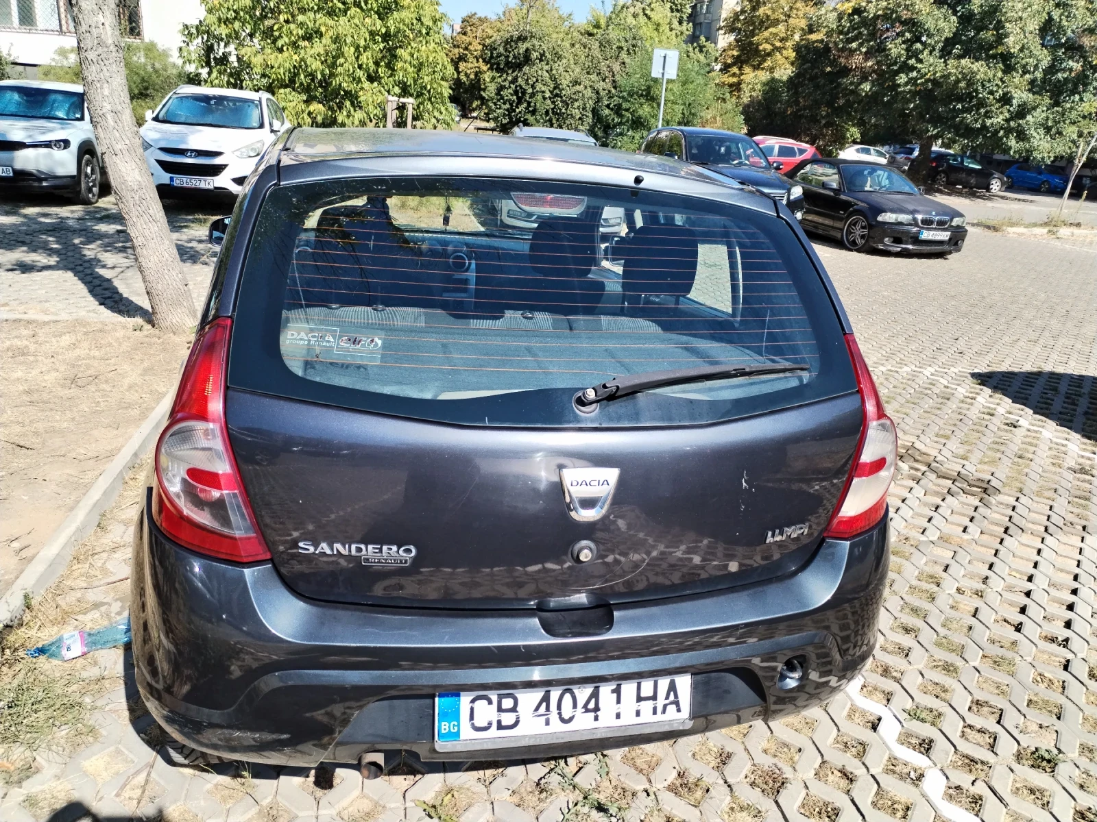 Dacia Sandero MPI , снимка 13 - Автомобили и джипове - 56113776