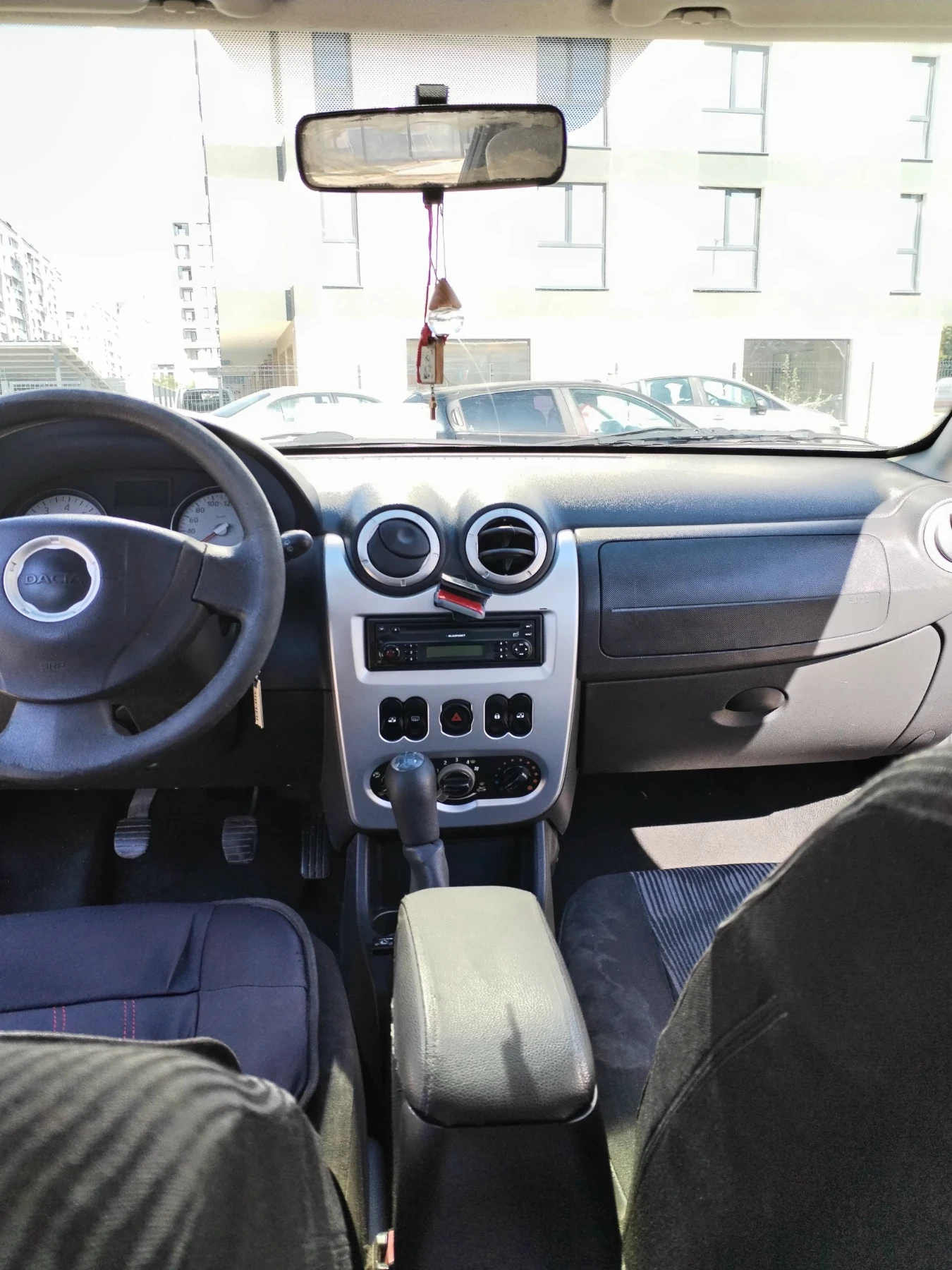 Dacia Sandero MPI , снимка 3 - Автомобили и джипове - 56113776