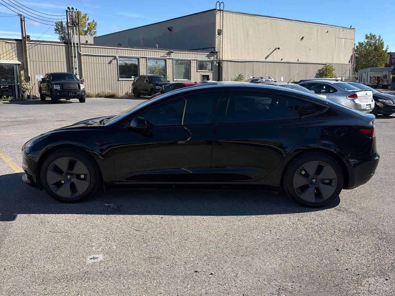 Tesla Model 3 * Standard Range * CARFAX * ��� ������������ ����� | Mobile.bg � ����������� 2