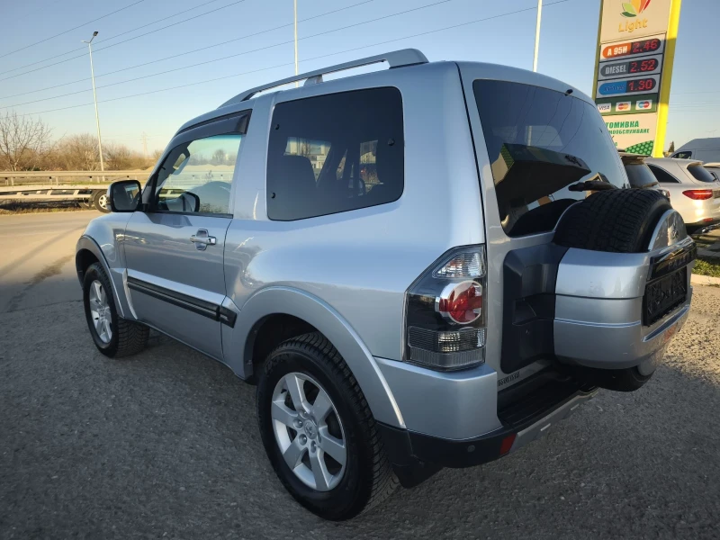 Mitsubishi Pajero 3.2DID NEW ITALY !!!!, снимка 5 - Автомобили и джипове - 49591774