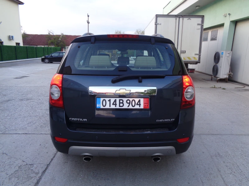 Chevrolet Captiva 2.0CDTI-4X4-КОЖА-7МЕСТА-ЛИЗИНГ, снимка 6 - Автомобили и джипове - 50029070