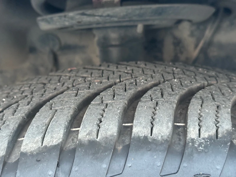 Jeep Compass 2.4i ГАЗ/4х4/АВТОМАТ/КОЖА, снимка 17 - Автомобили и джипове - 52205414