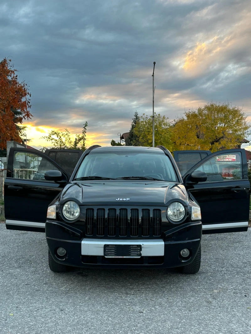 Jeep Compass 2.4i ГАЗ/4х4/АВТОМАТ/КОЖА, снимка 3 - Автомобили и джипове - 52205414
