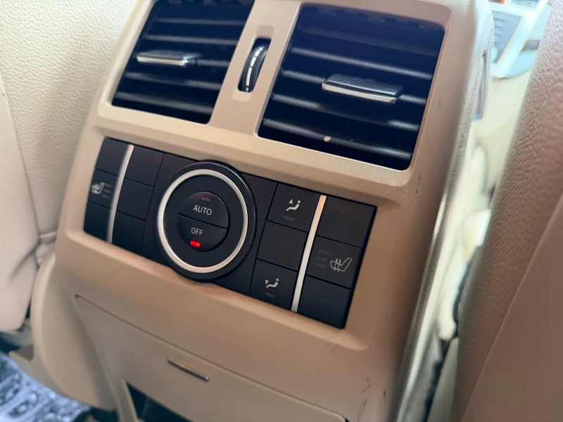 Mercedes-Benz ML 350 AMG* Обдухване* Нови* Гуми* Поръчков* , снимка 7 - Автомобили и джипове - 52879664