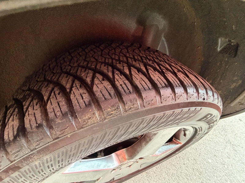 Mercedes-Benz ML 350 AMG* Обдухване* Нови* Гуми* Поръчков* , снимка 11 - Автомобили и джипове - 52879664