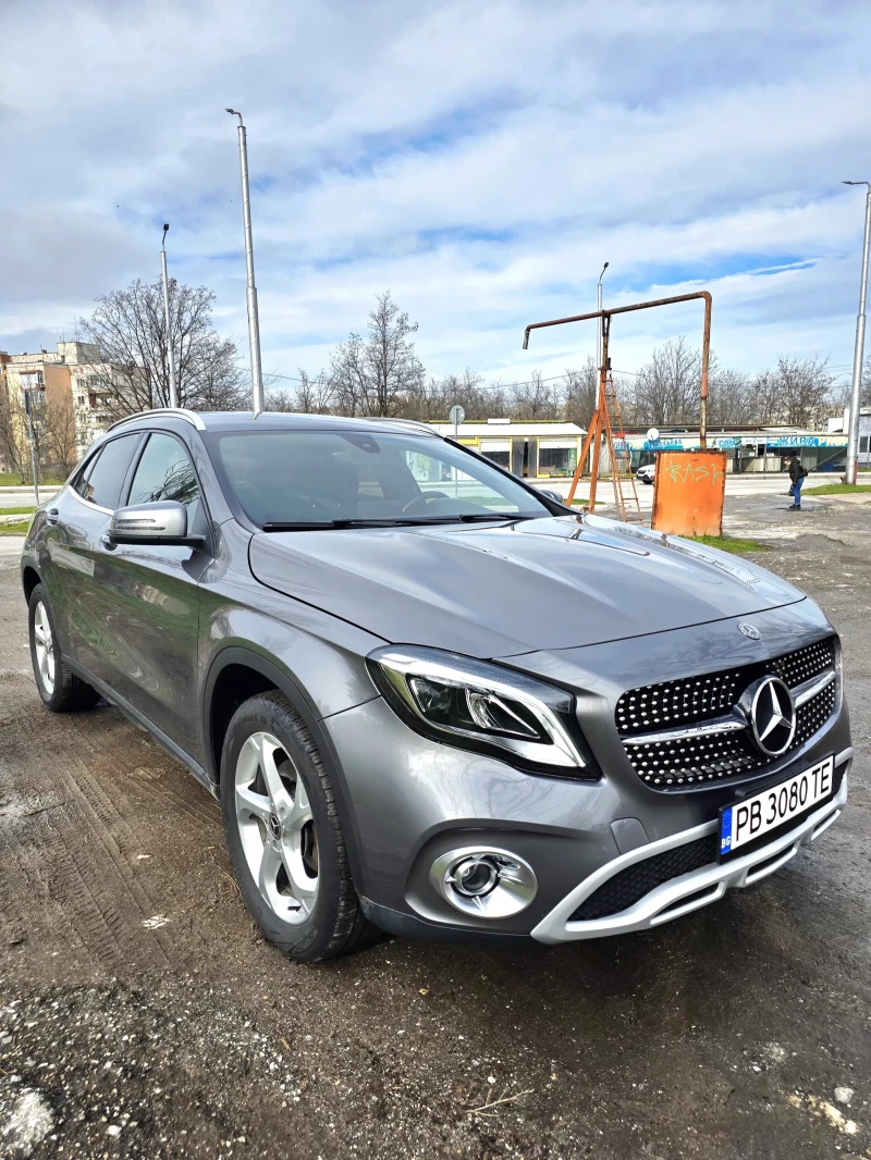 Mercedes-Benz GLA 250 2.0 Бензин, снимка 2 - Автомобили и джипове - 53128373